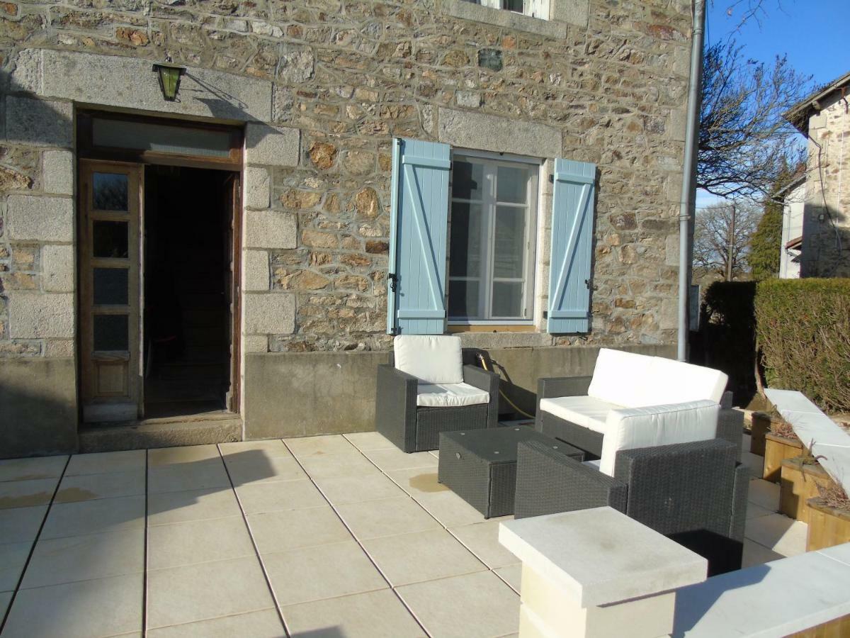 Bed and Breakfast Puy Larousse Farm House Linards Exterior foto