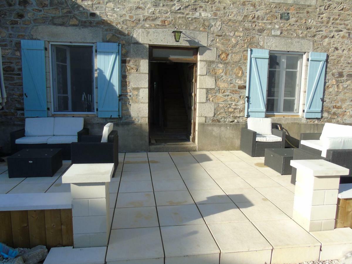 Bed and Breakfast Puy Larousse Farm House Linards Exterior foto