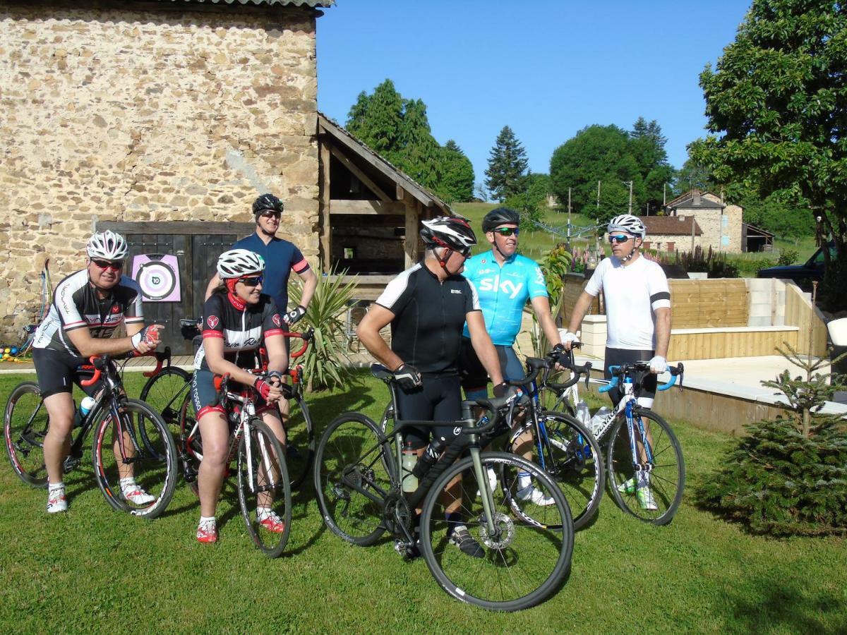 Bed and Breakfast Puy Larousse Farm House Linards Exterior foto